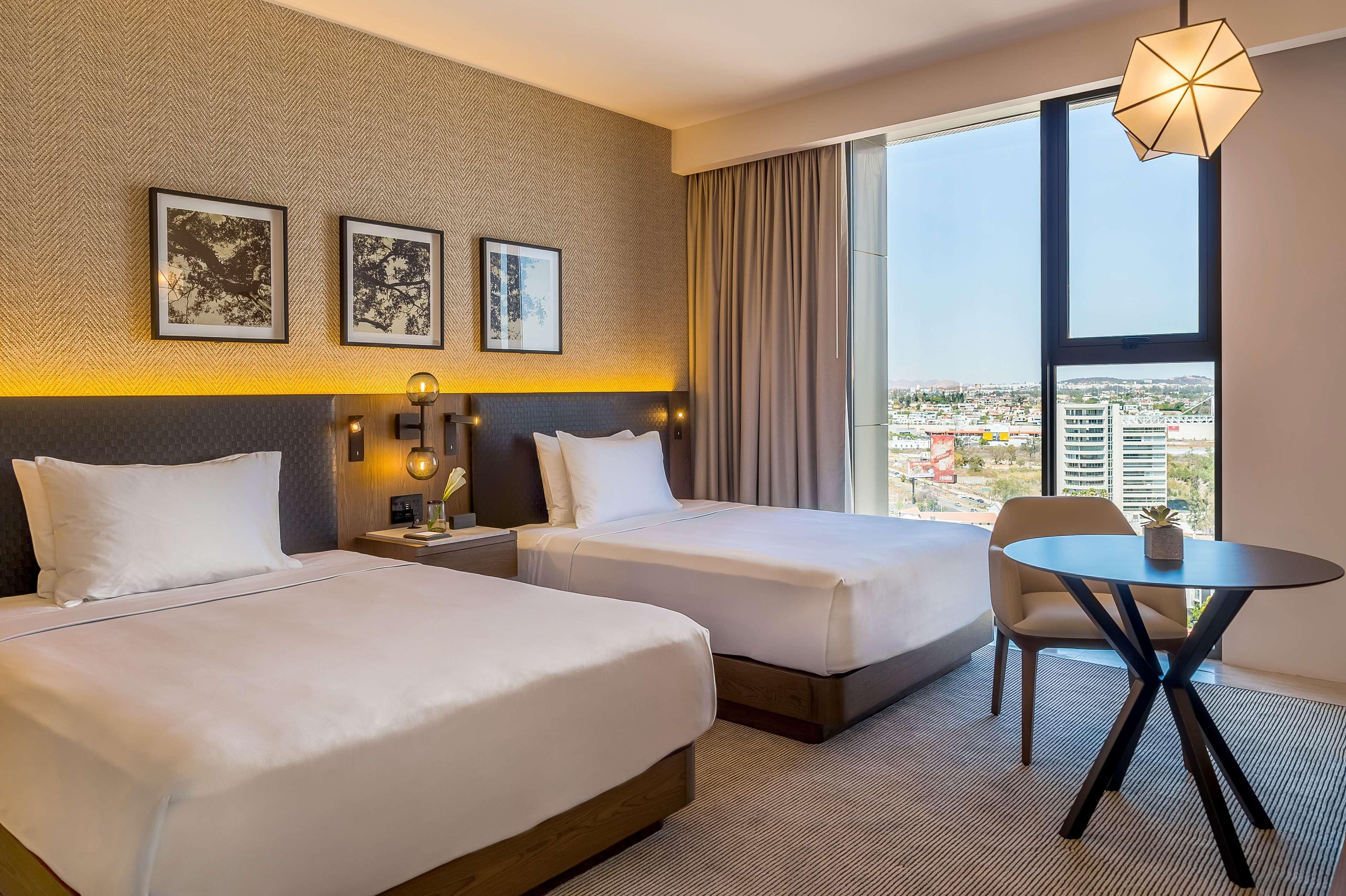 Hyatt Regency Andares Guadalajara Hotel Zapopan Exterior foto A guest room at the Hilton Athens